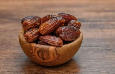 Egyptian dates